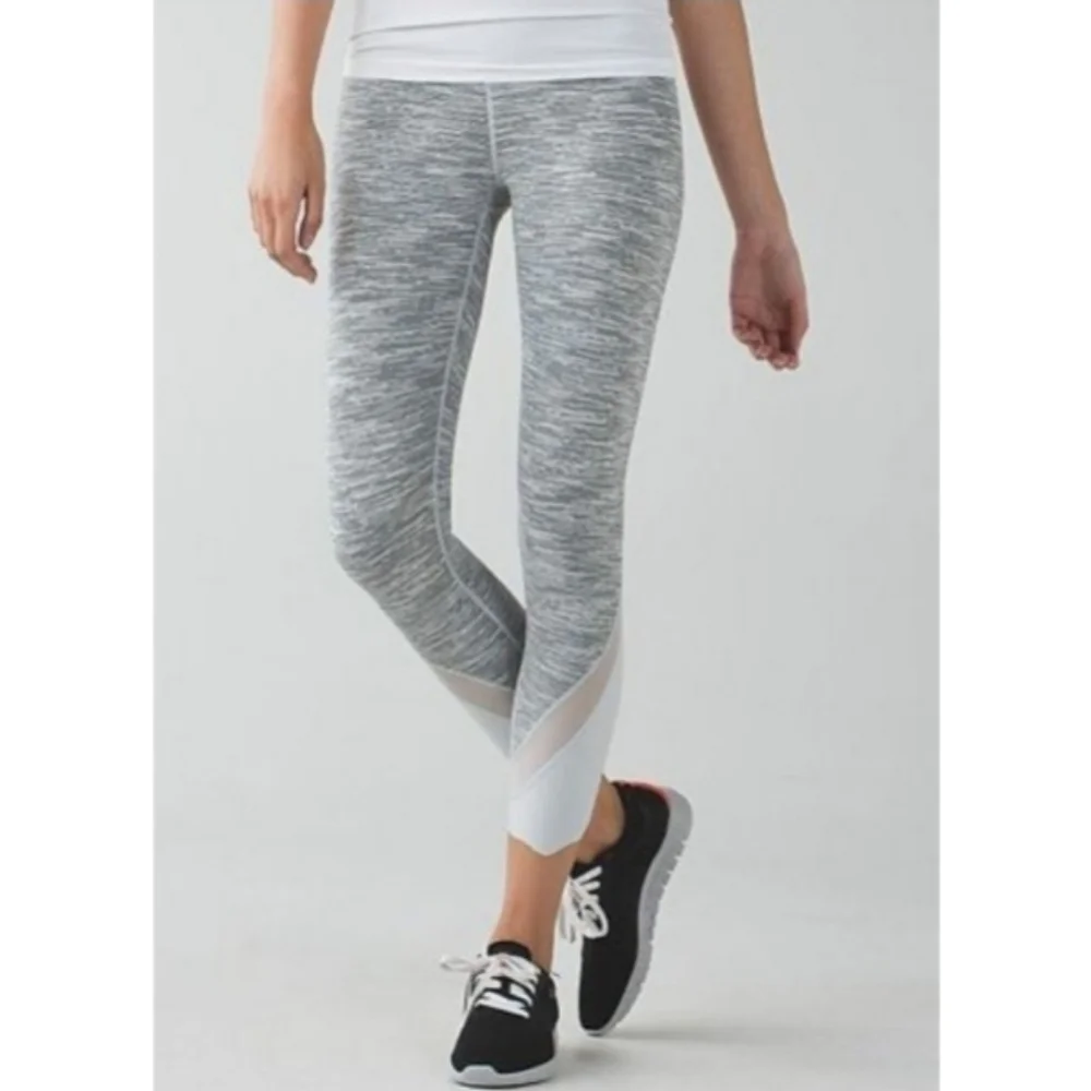 LULULEMON Wunder Under Crop II (Roll Down Mesh)